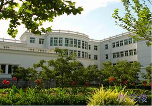 北京政法职业学院 宿舍楼png